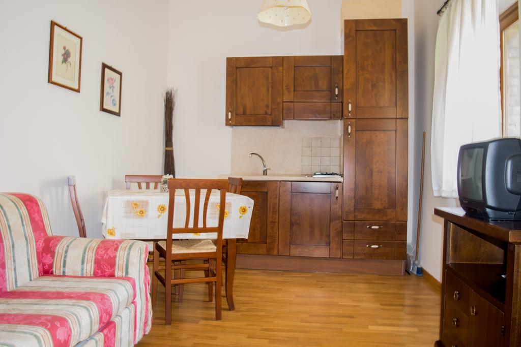 La Collina Di Pilonico Guest House Perugia Bagian luar foto